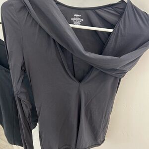 Skims Deep V neck Black Long Sleeve Top